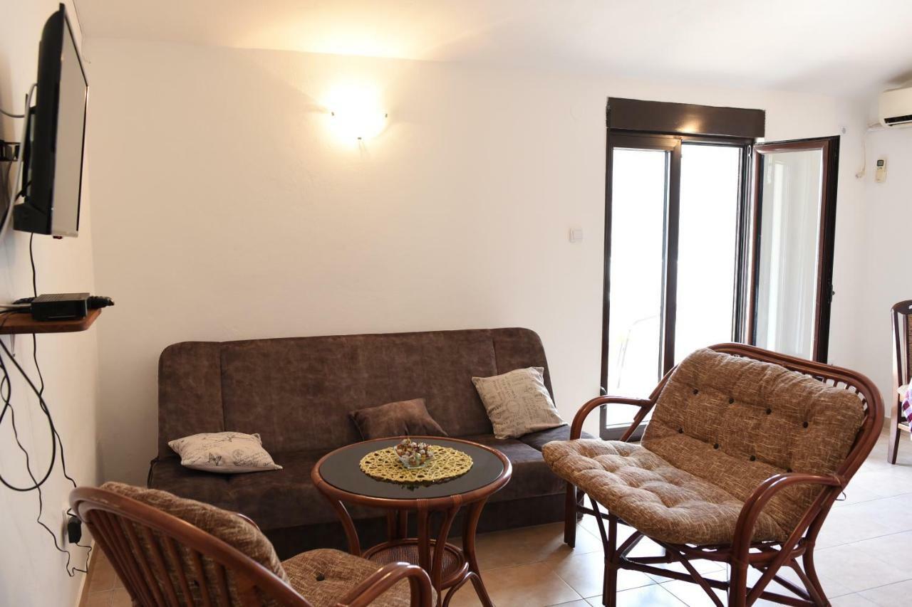 Apartments Krivokapic Prcanj With Bay View Kotor Eksteriør billede