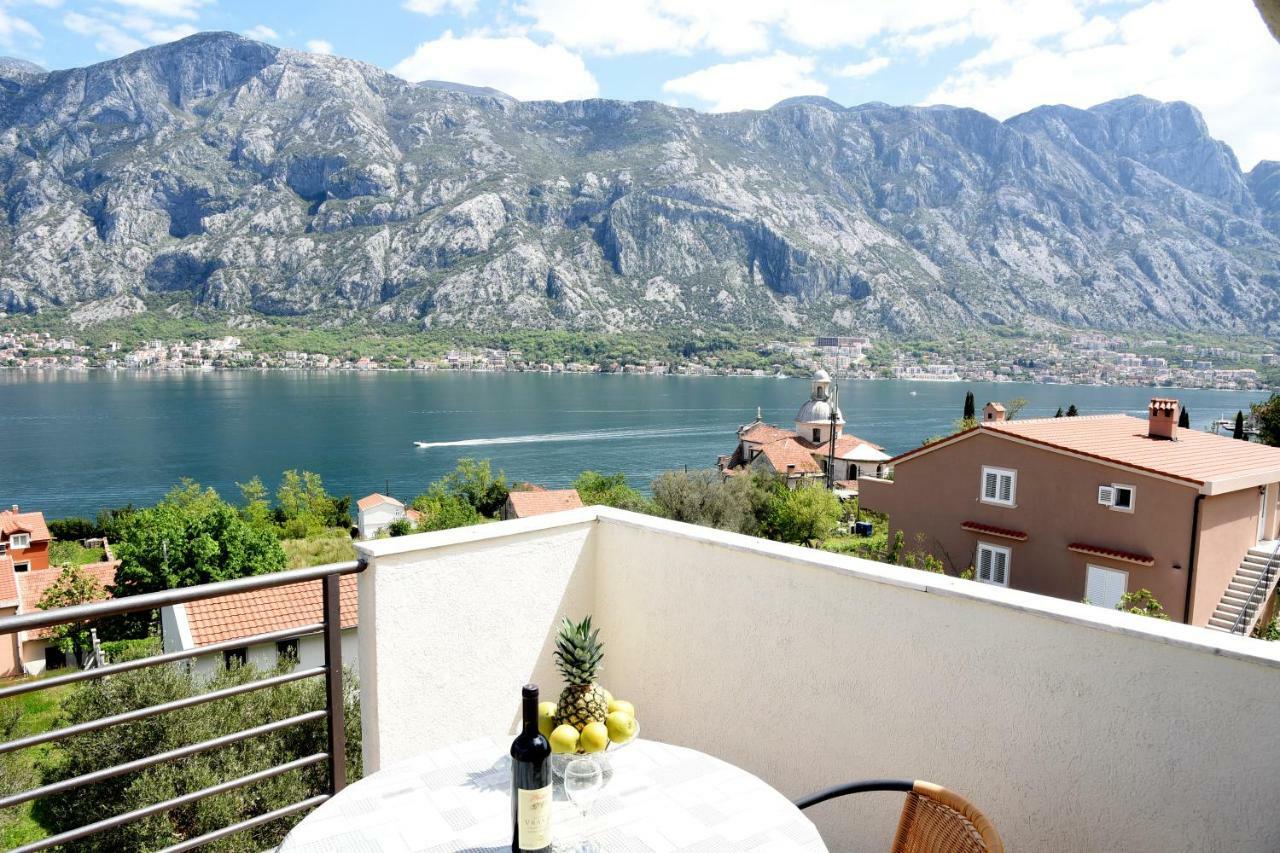 Apartments Krivokapic Prcanj With Bay View Kotor Eksteriør billede