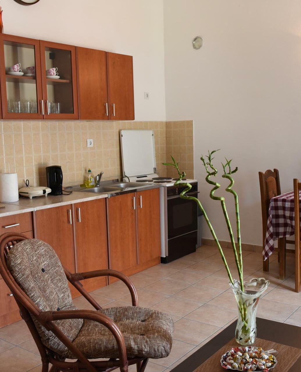 Apartments Krivokapic Prcanj With Bay View Kotor Eksteriør billede